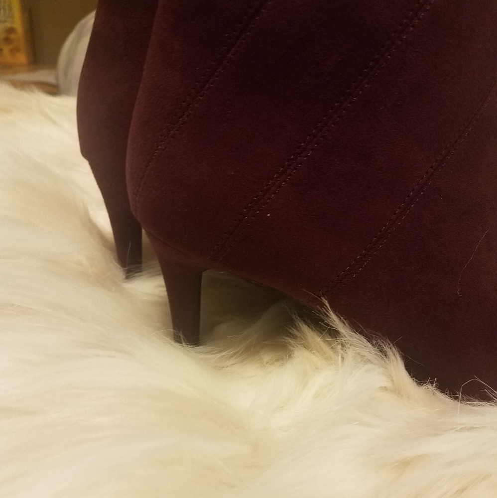 Booties - Picture 4 of 4
